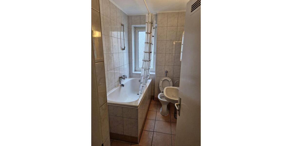 Erdgeschoßwohnung Emmerich am Rhein - 3 Zimmer, 61 m&sup2;, 435&euro; | Angebot:25884061