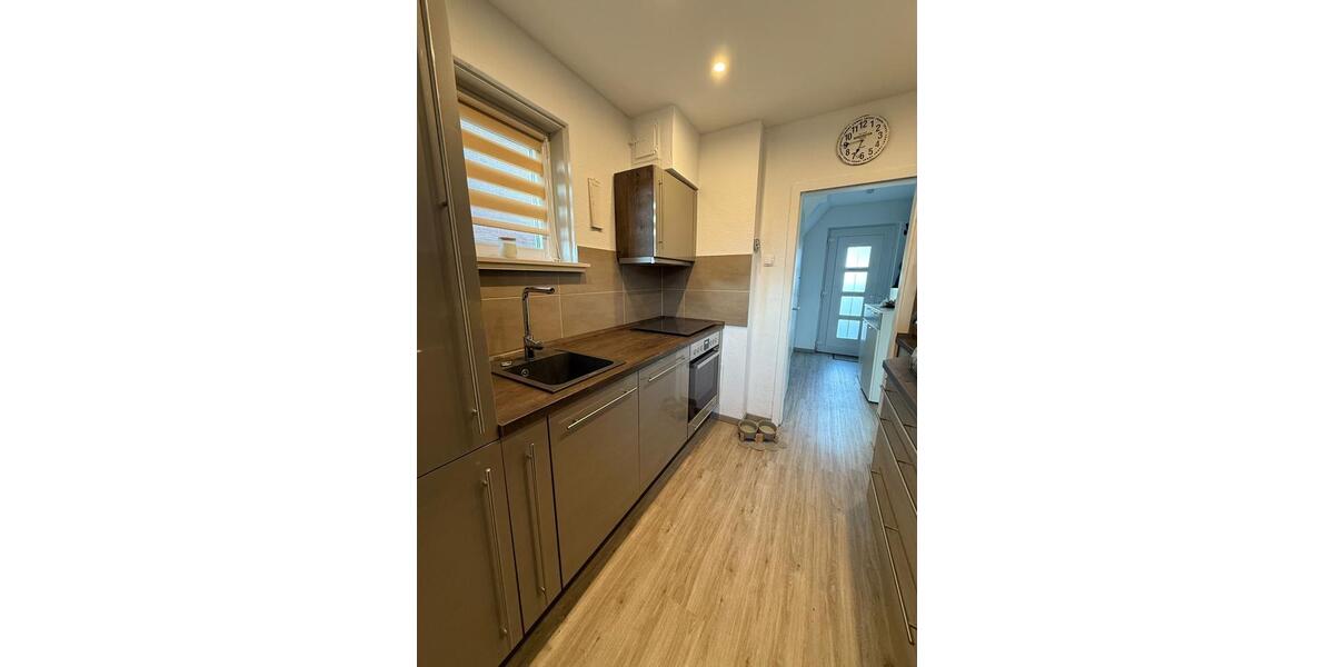 Reihenhaus Emmerich am Rhein - 3 Zimmer, 80 m&sup2;, 238.000&euro; | Angebot:23643355