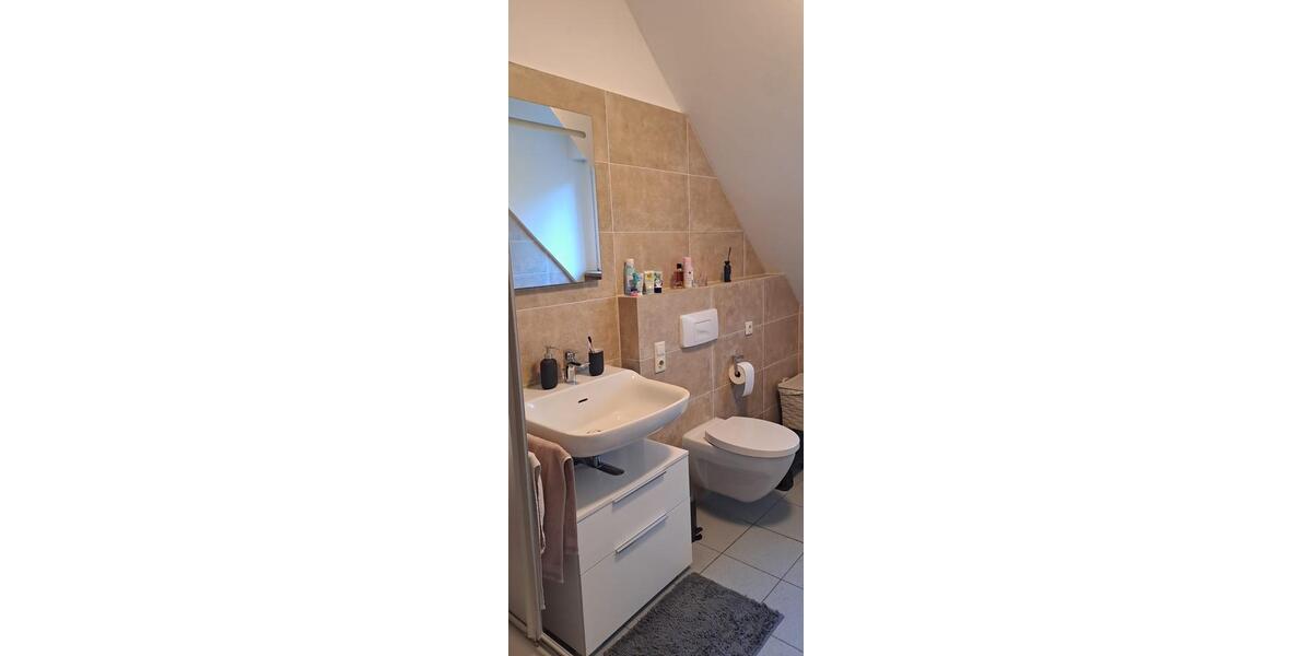 Dachgeschoßwohnung Borken - 3 Zimmer, 90 m&sup2;, 850&euro; | Angebot:26659114