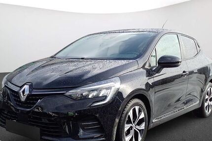 Renault Clio 32.210 km 13.976 &euro; Borken 46325