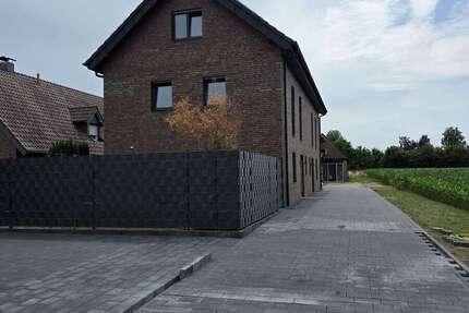 Haus Bocholt Feldmark - 5 Zimmer, 135 m&sup2;, 1.500&euro; | Angebot:23660113
