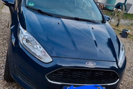 Ford Fiesta 215.000 km 2.400 &euro; Voerde 46562