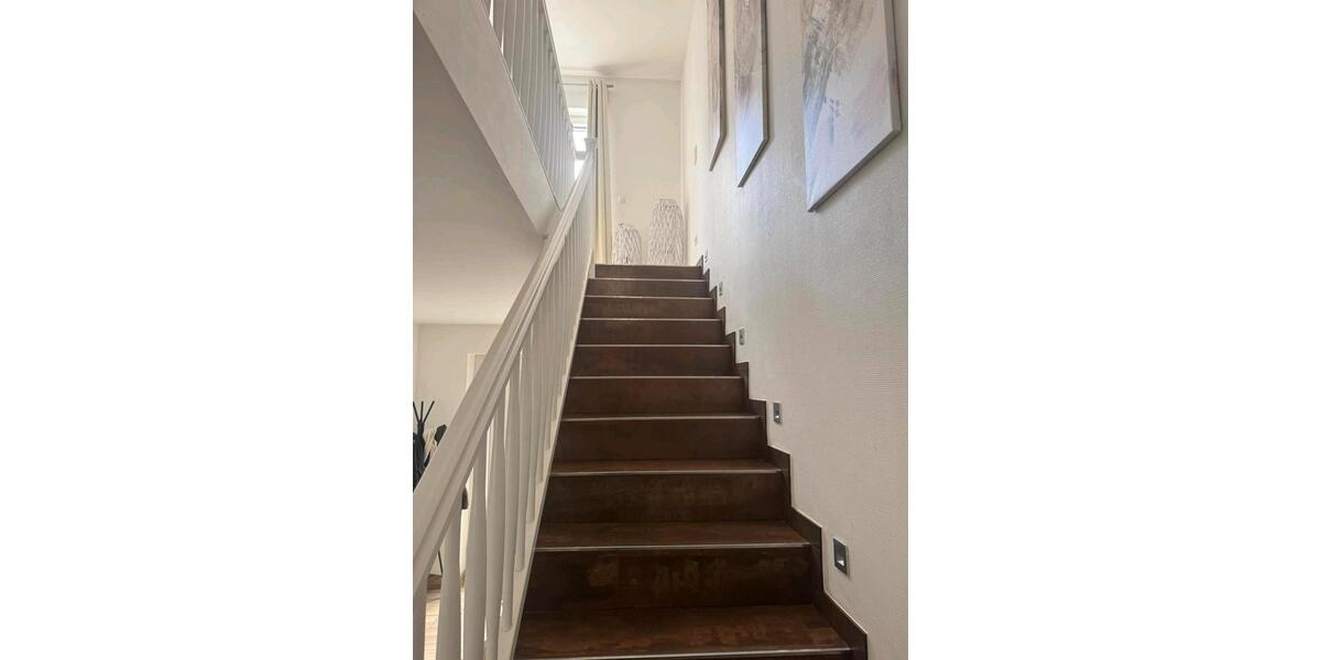 Einfamilienhaus Wesel Bislich - 8 Zimmer, 208 m&sup2;, 499.000&euro; | Angebot:26660184
