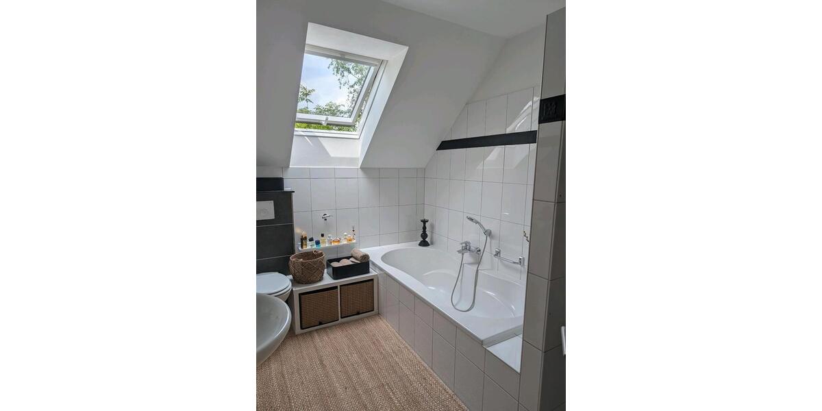 Einfamilienhaus Wesel Bislich - 5 Zimmer, 150 m&sup2;, 1.290&euro; | Angebot:26672887