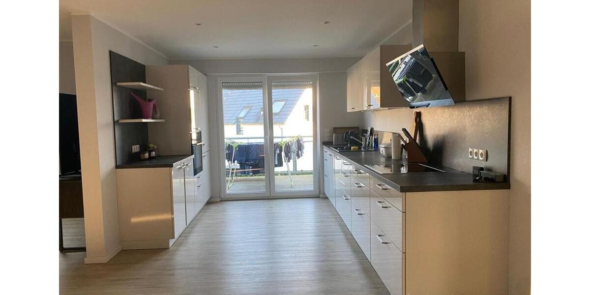 Dachgeschoßwohnung Bocholt Stenern - 4 Zimmer, 110 m&sup2;, 1.380&euro; | Angebot:25822571