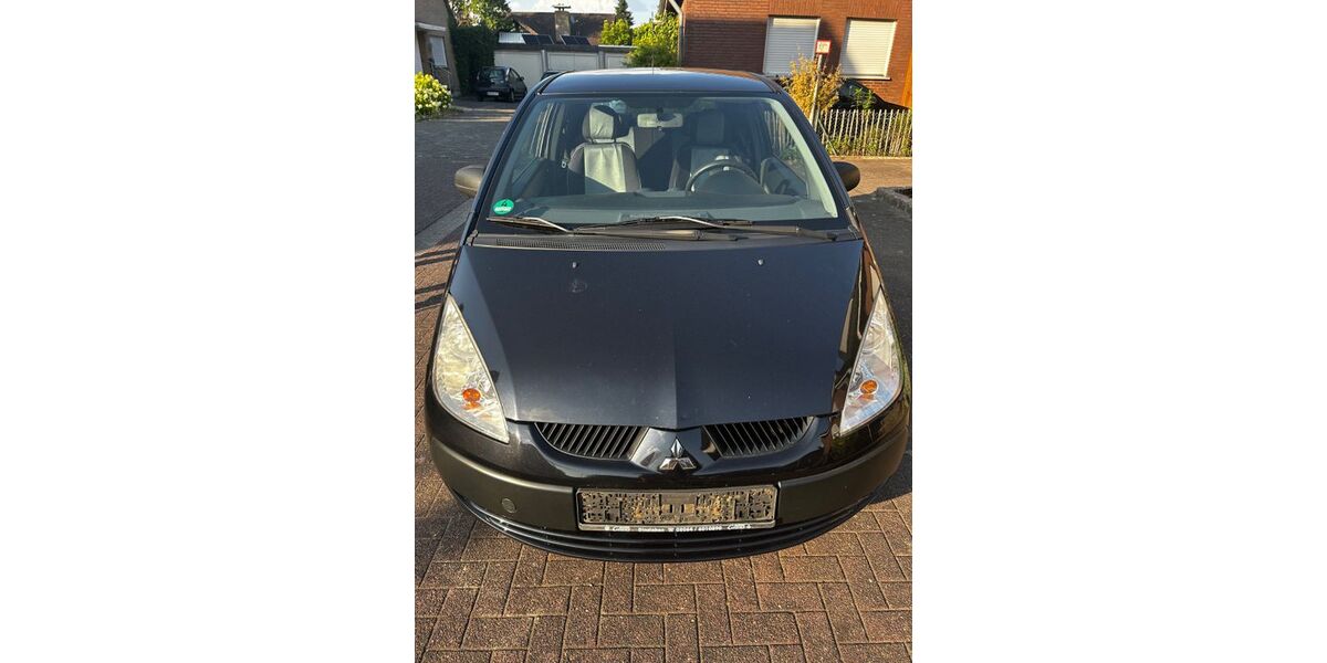 Mitsubishi Colt 220.000 km 760 &euro; Borken 46325