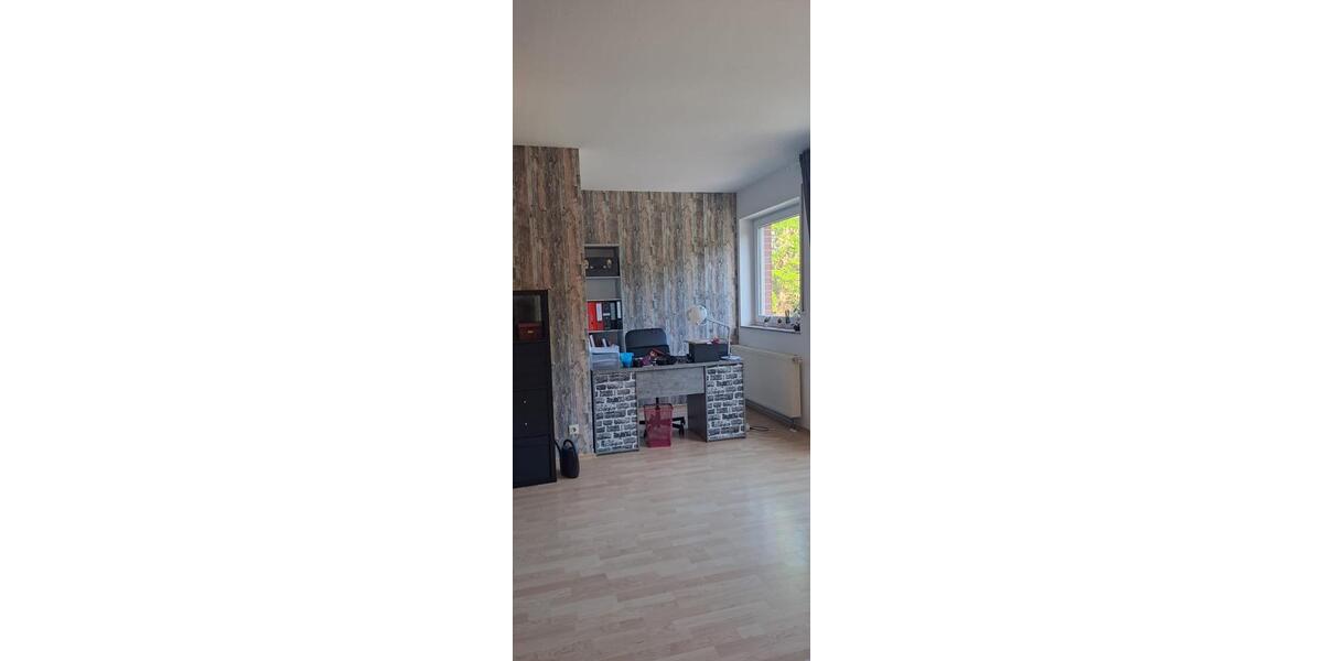 Dachgeschoßwohnung Borken - 3 Zimmer, 90 m&sup2;, 850&euro; | Angebot:26659114
