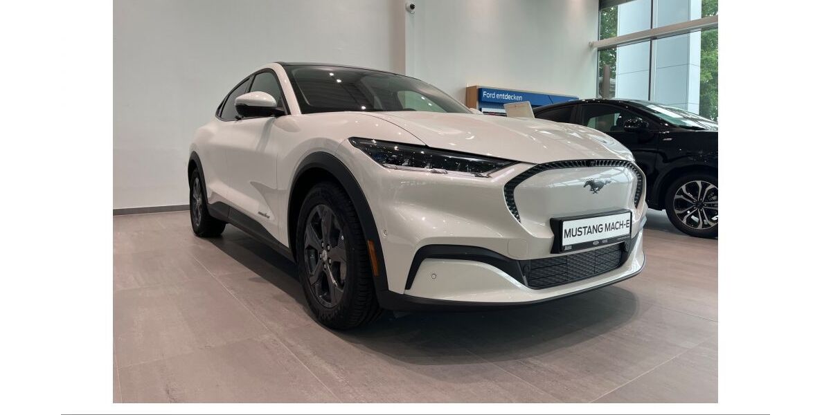 Ford Mustang Mach-E 9.872 km 34.290 &euro; Voerde 46562