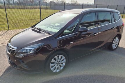 Opel Zafira Tourer 172.000 km 7.900 &euro; Velen 46342
