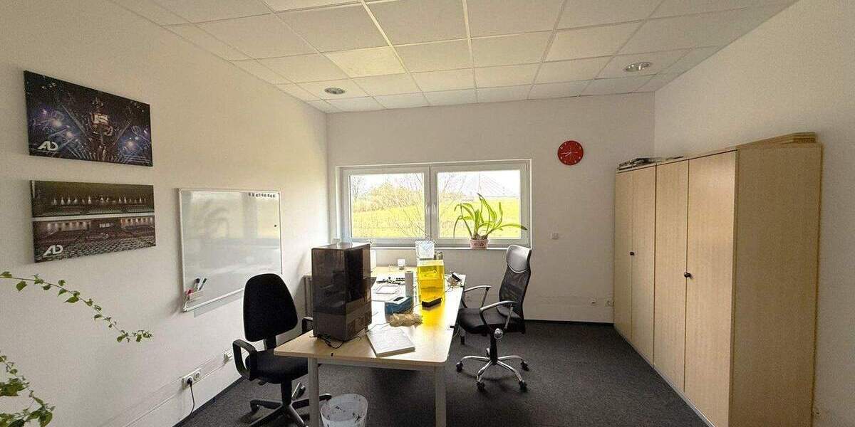 Gewerbeobjekt Wesel Büderich - 1.700&euro; | Angebot:25819384