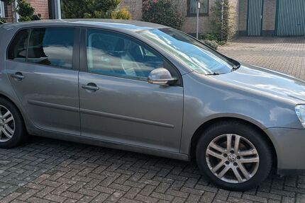 VW Golf 292.309 km 3.000 &euro; Borken 46325