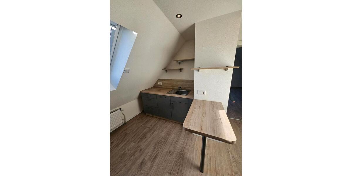 Dachgeschoßwohnung Xanten - 1 Zimmer, 30 m&sup2;, 530&euro; | Angebot:26003711