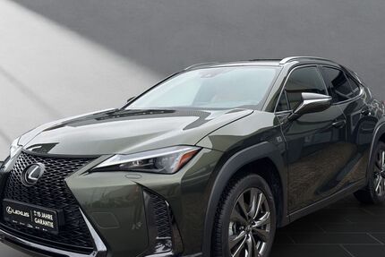 Lexus UX 22.471 km 31.950 &euro; Wesel 46485