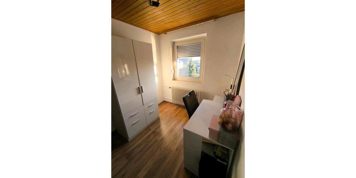Reihenhaus Emmerich am Rhein - 4 Zimmer, 80 m&sup2;, 220.000&euro; | Angebot:26186487