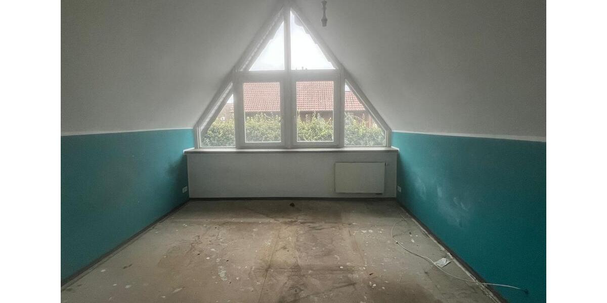 Dachgeschoßwohnung Bocholt - 4 Zimmer, 102 m&sup2;, 795&euro; | Angebot:25156560