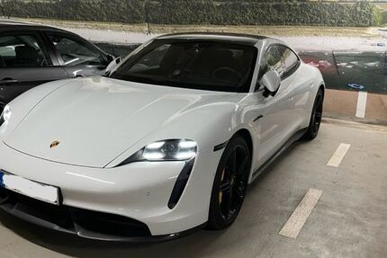 Porsche Taycan 36.000 km 79.761 &euro; Wesel 46485