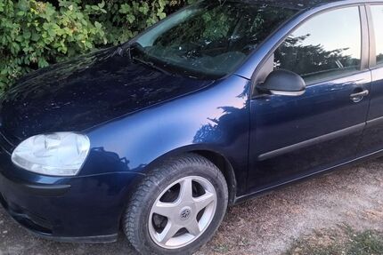 VW Golf 259.000 km 788 &euro; Emmerich 46446