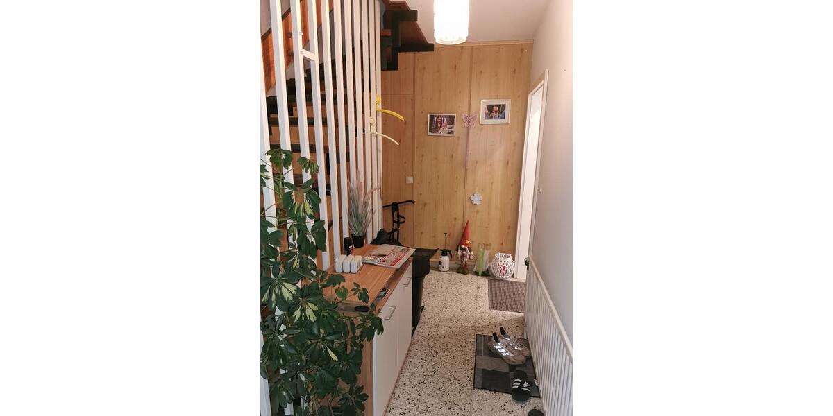 Einfamilienhaus Emmerich am Rhein - 10 Zimmer, 160 m&sup2;, 479.000&euro; | Angebot:24464819