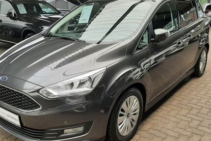 Ford Grand C-Max 51.973 km 12.800 &euro; Bocholt 46395