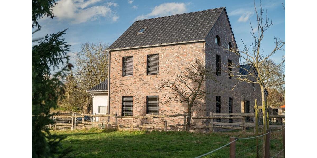 Einfamilienhaus Wesel Bislich - 4 Zimmer, 230 m&sup2;, 795.000&euro; | Angebot:25900190