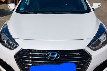Hyundai i40 181.000 km 7.300 &euro; Rhede 46414