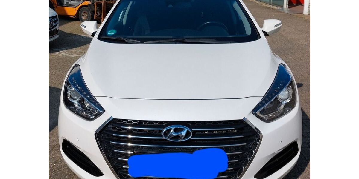 Hyundai i40 181.000 km 7.300 &euro; Rhede 46414