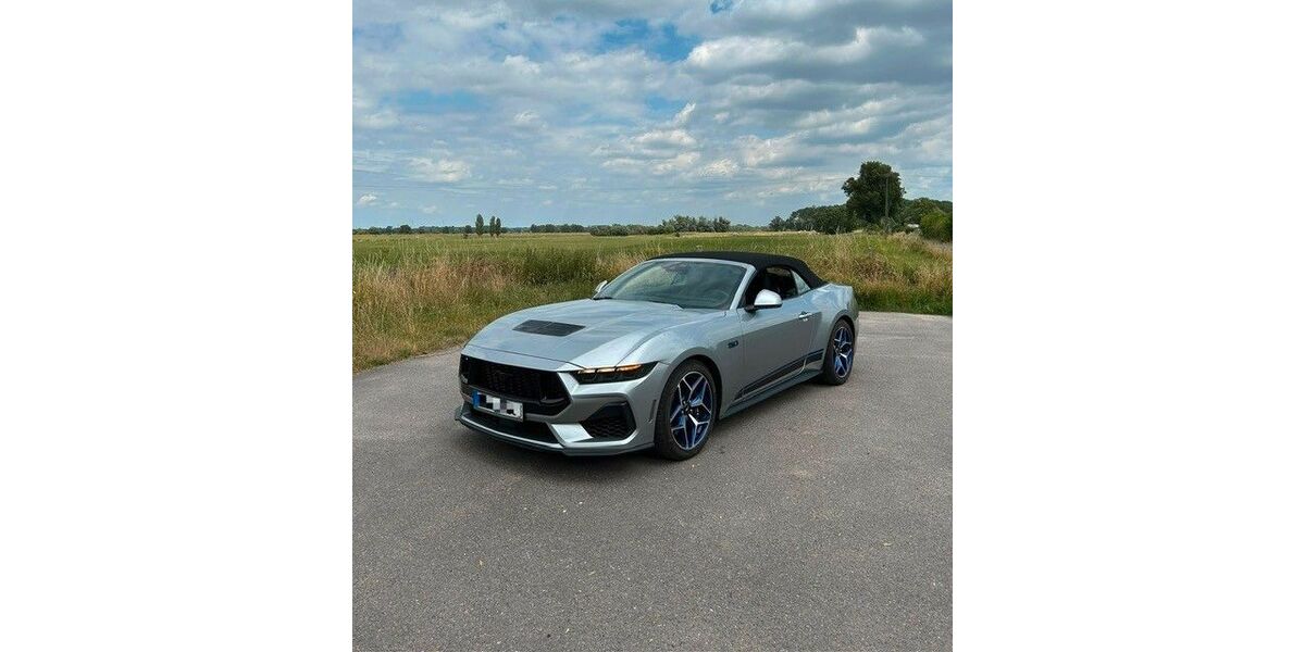 Ford Mustang 3.500 km 61.999 &euro; Kalkar 47546