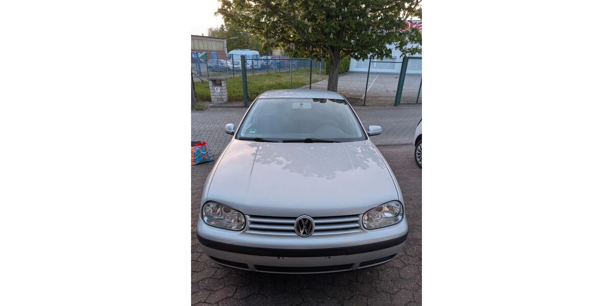 VW Golf 167.538 km 1.500 &euro; Wesel 46485