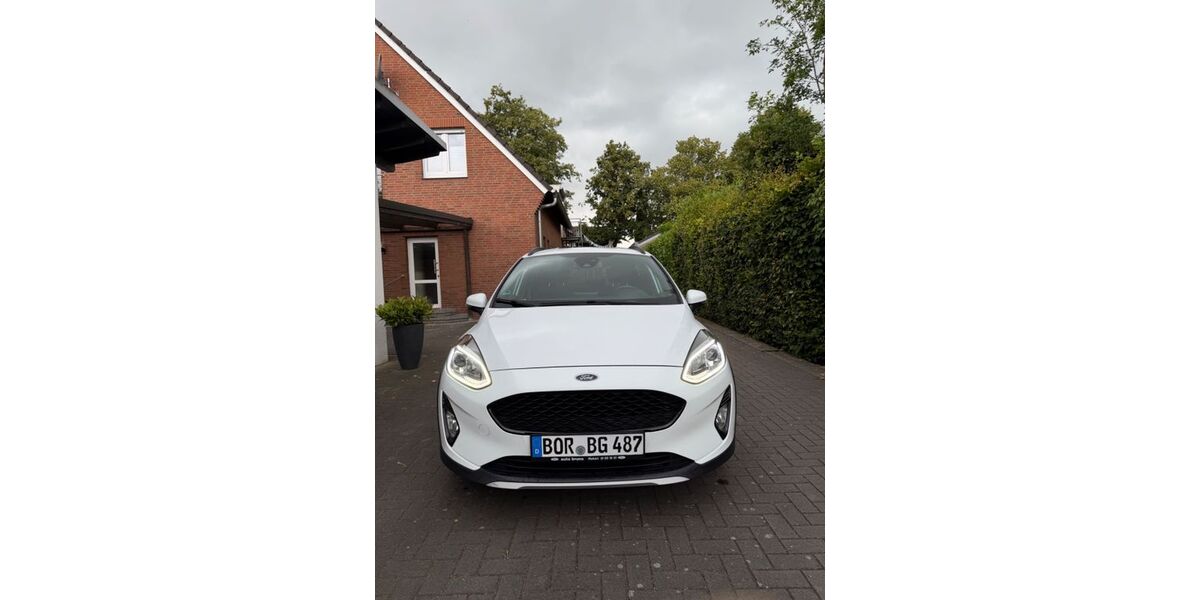 Ford Fiesta 98.000 km 10.499 &euro; Reken 48734