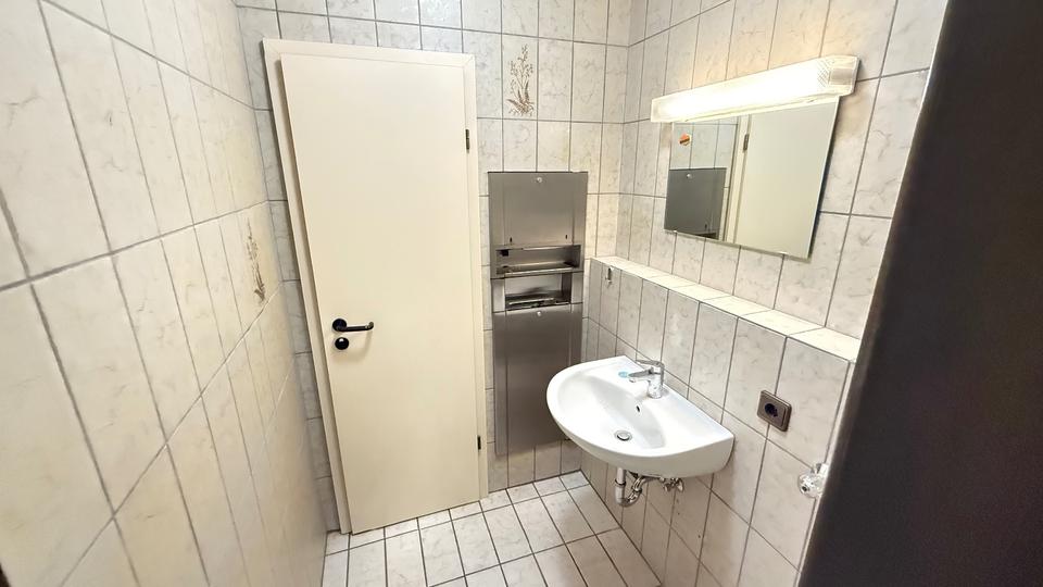 Gewerbeobjekt Wesel Bislich - 240&euro; | Angebot:25261908