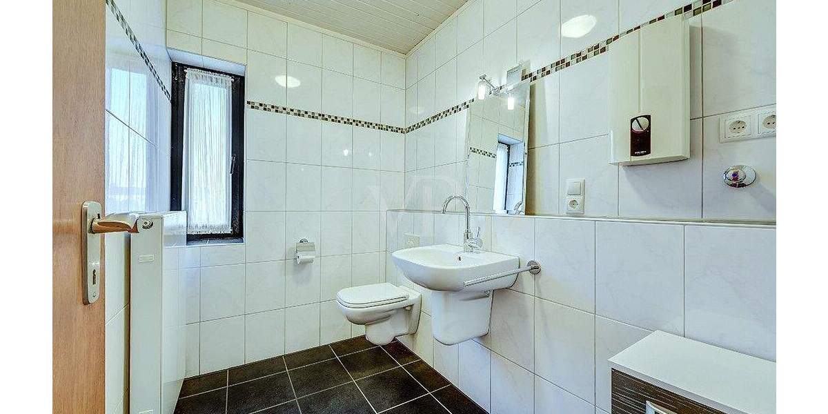 Mehrfamilienhaus, Wohnhaus Bocholt Suderwick - 7 Zimmer, 204 m&sup2;, 439.000&euro; | Angebot:25673144