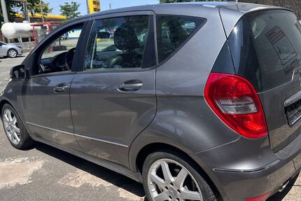 Mercedes-Benz A 180 193.000 km 4.697 &euro; Emmerich am Rhein 46446