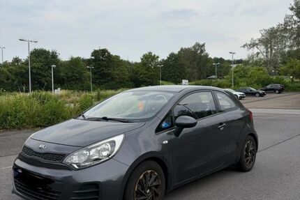 Kia Rio 129.000 km 3.800 &euro; Schermbeck 46514