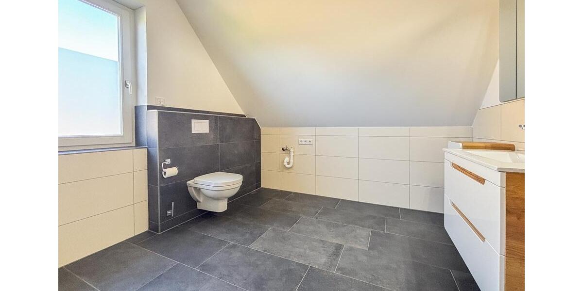 Dachgeschoßwohnung Stadtlohn - 3 Zimmer, 77 m&sup2;, 750&euro; | Angebot:25781063