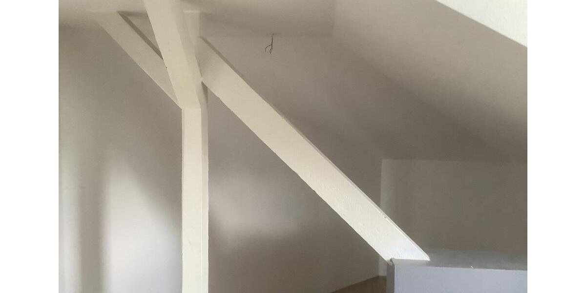 Dachgeschoßwohnung Vreden - 6 Zimmer, 170 m&sup2;, 1.300&euro; | Angebot:25253024