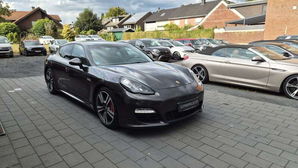 Porsche Panamera 127.000 km 29.990 &euro; Bocholt 46395
