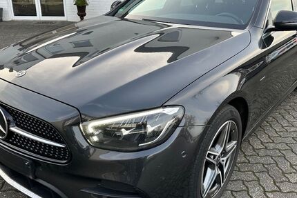 Mercedes-Benz E 300 136.000 km 26.650 &euro; Borken 46325