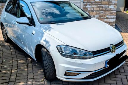 VW Golf 106.000 km 12.500 &euro; Hamminkeln 46499