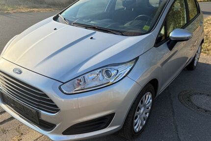 Ford Fiesta 27.847 km 6.950 &euro; Wesel 46485