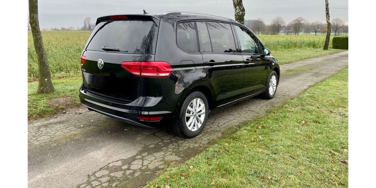VW Touran 99.900 km 15.750 &euro; Hamminkeln 46499