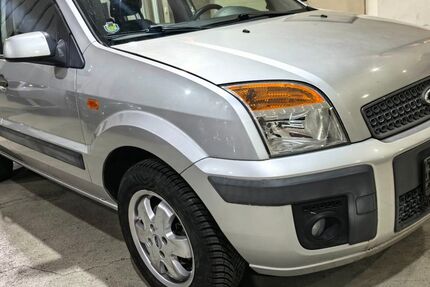 Ford Fusion 11.880 km 4.500 &euro; Voerde 46562