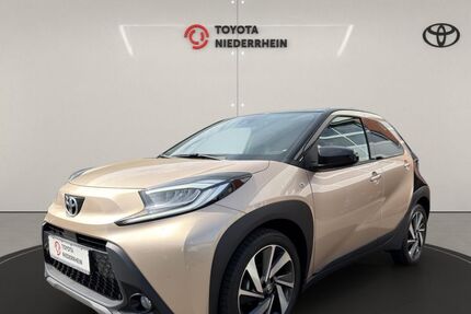 Toyota Aygo (X) 3.653 km 17.888 &euro; Bocholt 46395