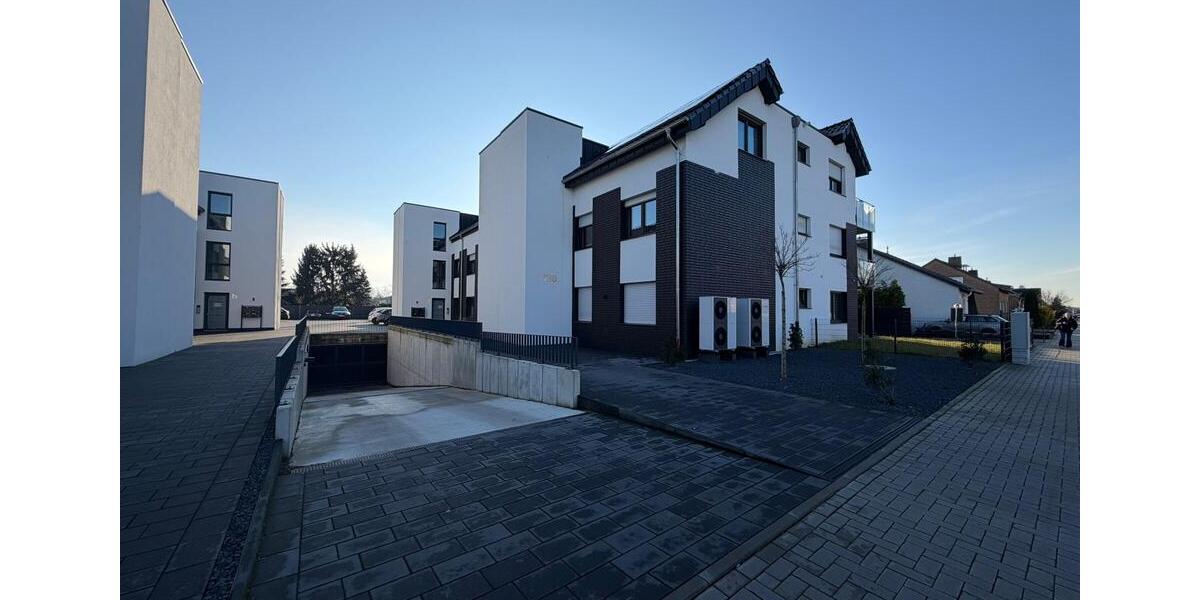 Etagenwohnung Emmerich am Rhein - 3 Zimmer, 71 m&sup2;, 848&euro; | Angebot:25756990