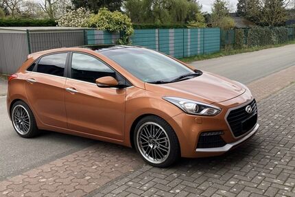 Hyundai i30 74.000 km 13.800 &euro; Bocholt 46395