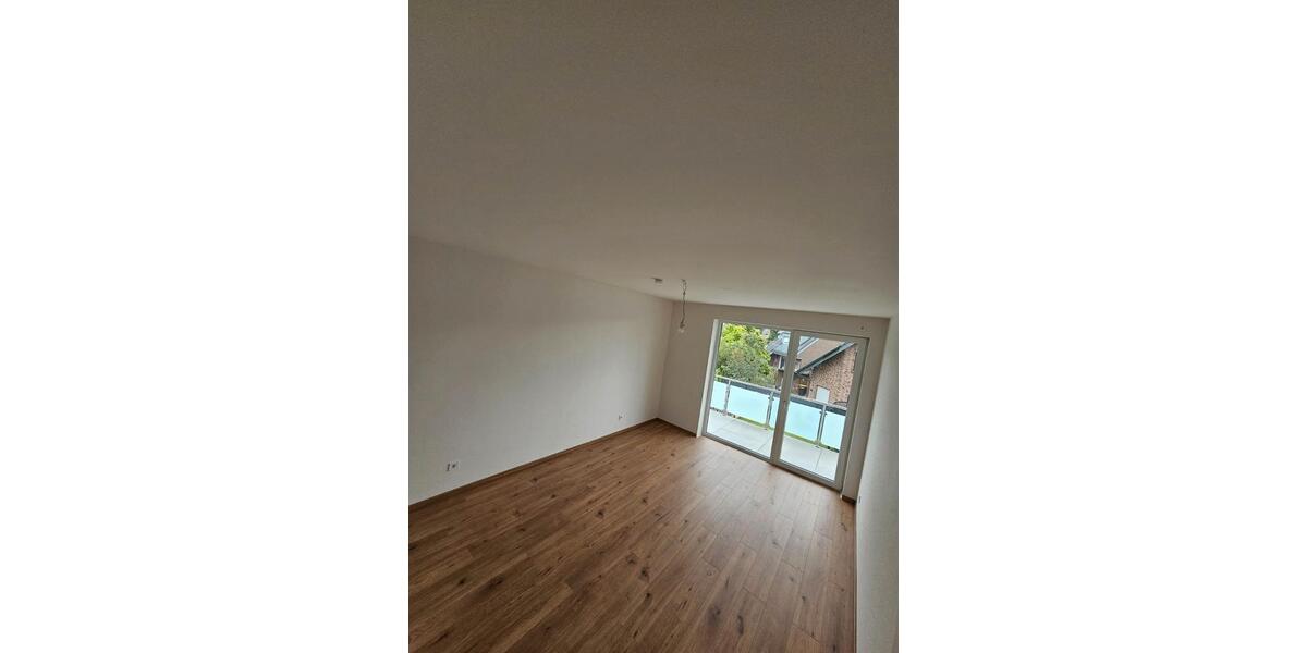 Etagenwohnung Wesel Bislich - 3 Zimmer, 102 m&sup2;, 1.120&euro; | Angebot:26336373