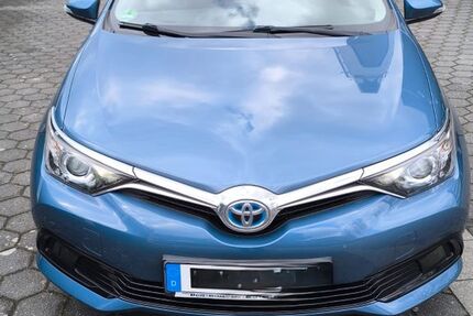 Toyota Auris 124.000 km 12.850 &euro; Rhede 46414