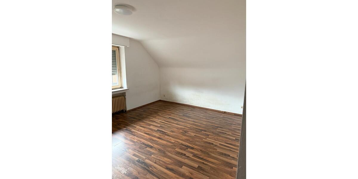 Dachgeschoßwohnung Borken - 2 Zimmer, 65 m&sup2;, 33&euro; | Angebot:25887341