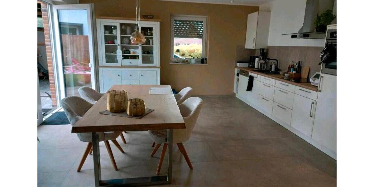 Erdgeschoßwohnung Heiden - 3 Zimmer, 92 m&sup2;, 1.300&euro; | Angebot:26033006