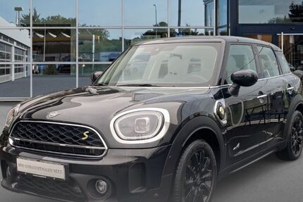 Mini Countryman SE (Cooper) 35.615 km 24.490 &euro; Bocholt 46395