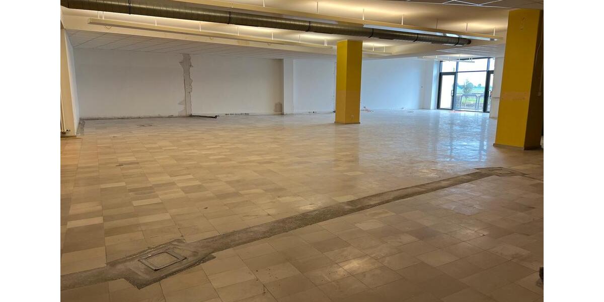 Gewerbeobjekt Emmerich am Rhein - 2.985&euro; | Angebot:24695016